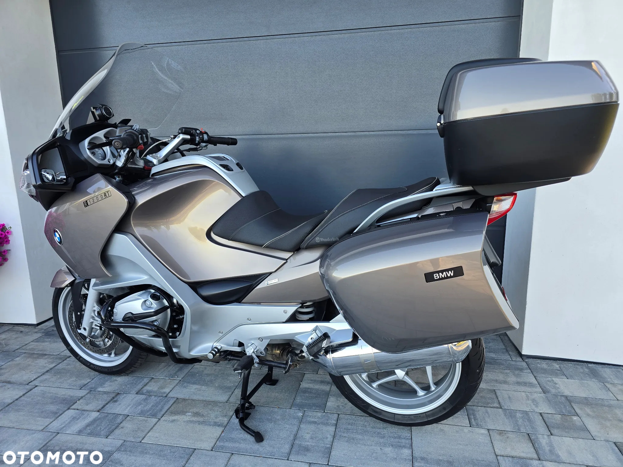 BMW R - 6