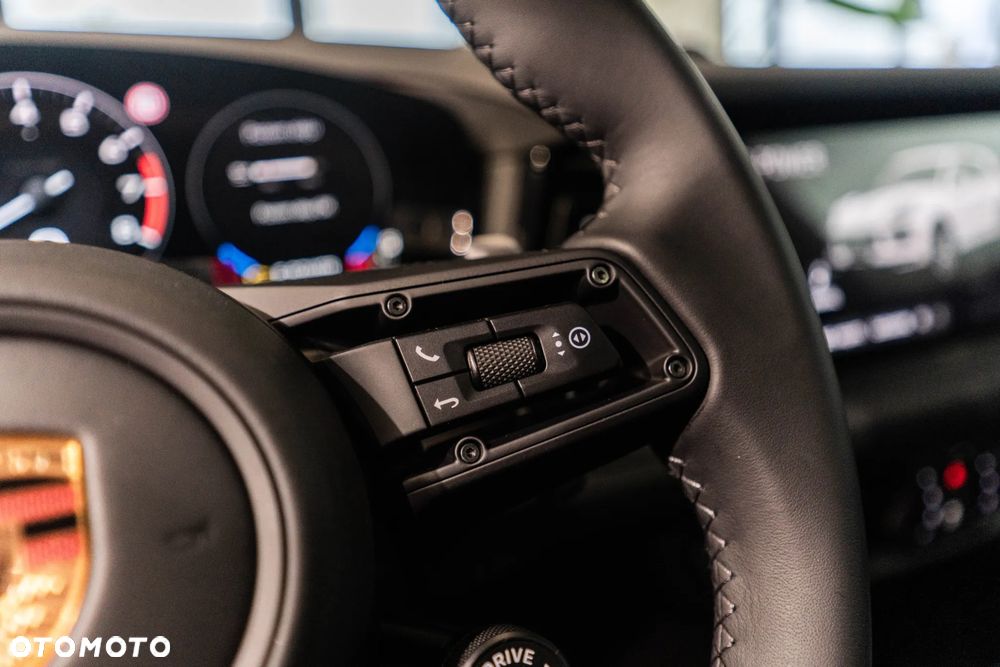Porsche Cayenne E-Hybrid PHEV Black Edition - 17