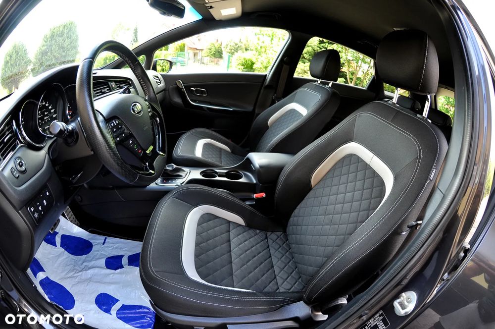 Kia Ceed 1.6 CRDi SCR GT-Line DCT - 6