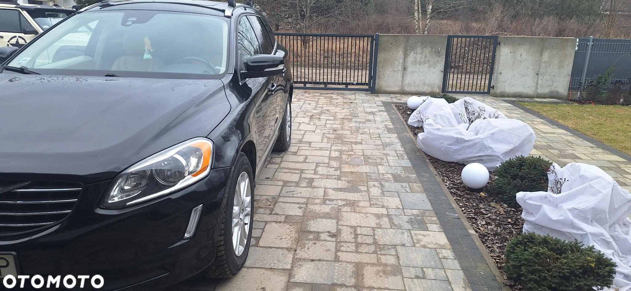 Volvo XC 60 T5 Drive-E Momentum - 4