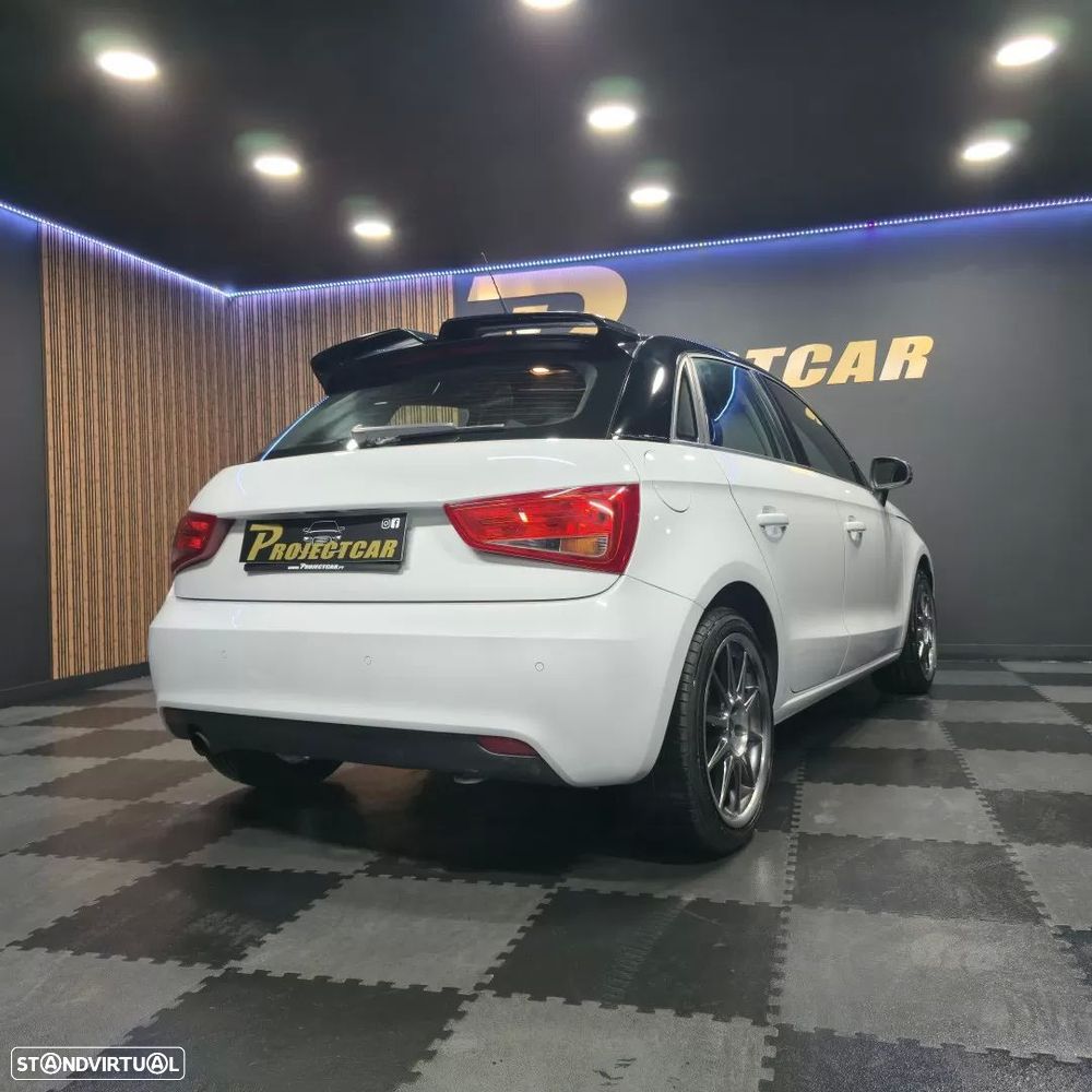Audi A1 Sportback 1.6 TDI Business Line - 10