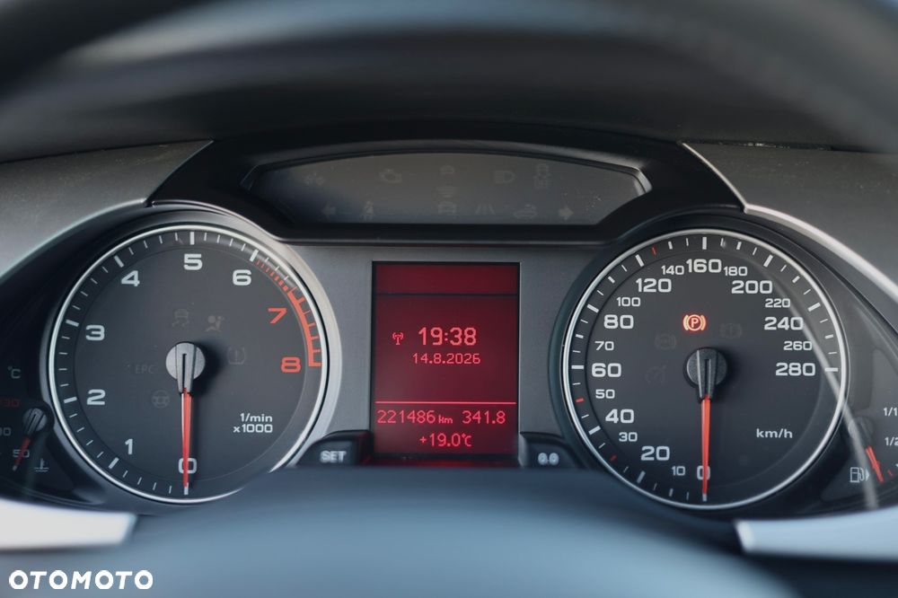 Audi A4 Limousine 1.8 TFSI Ambiente - 26