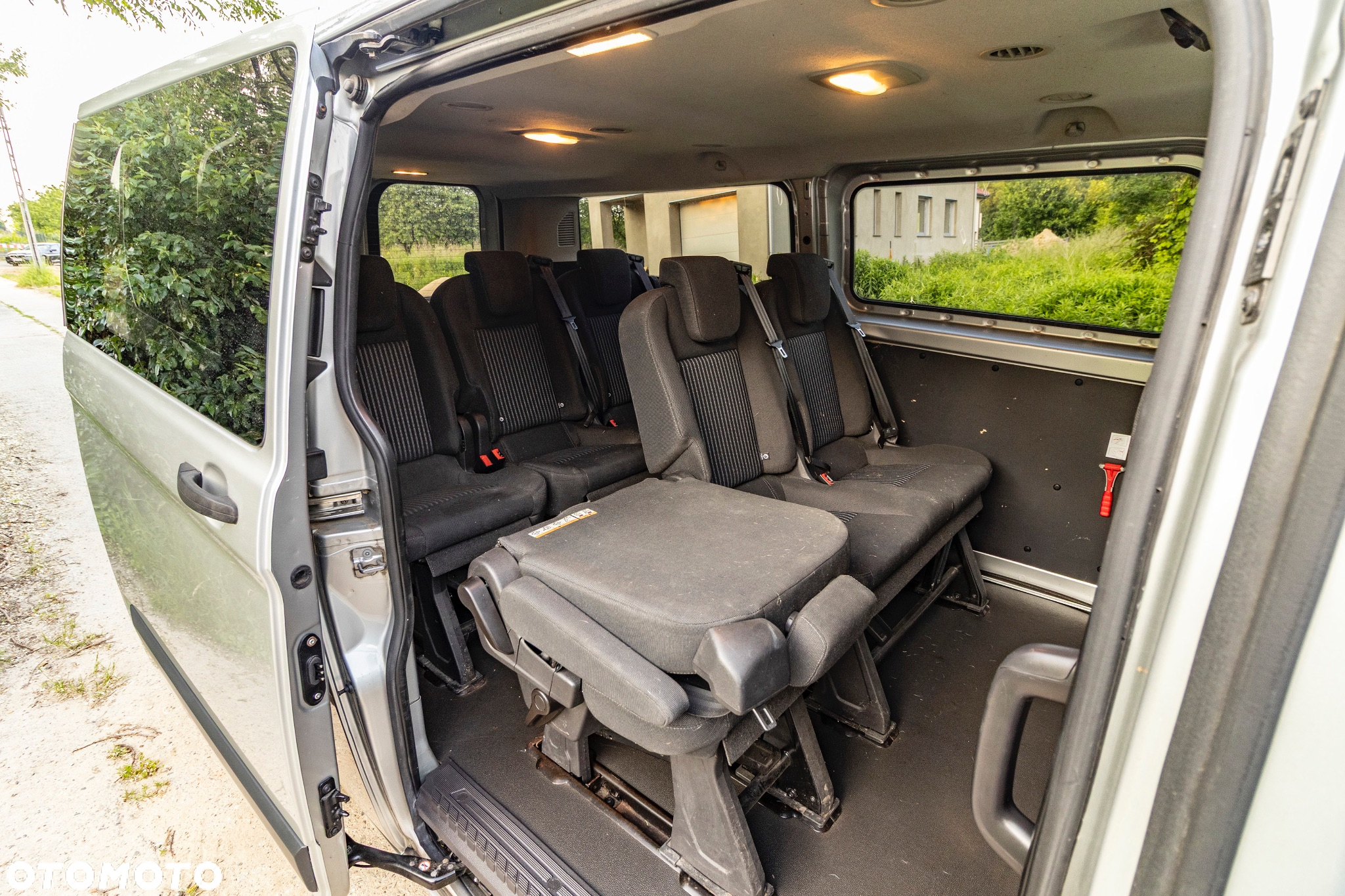 Ford Transit Custom 290 L2H1 Limited - 23