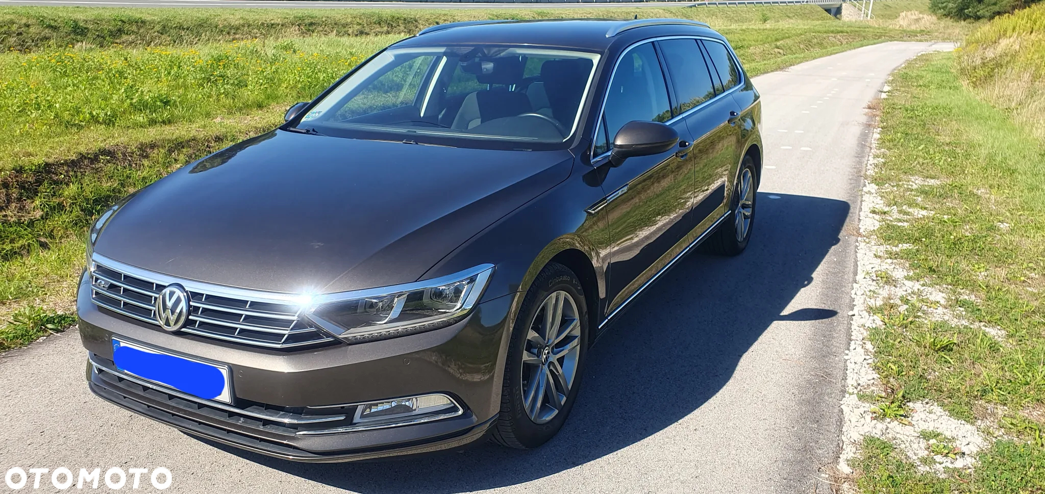 Volkswagen Passat 2.0 TDI BMT Comfortline DSG - 3