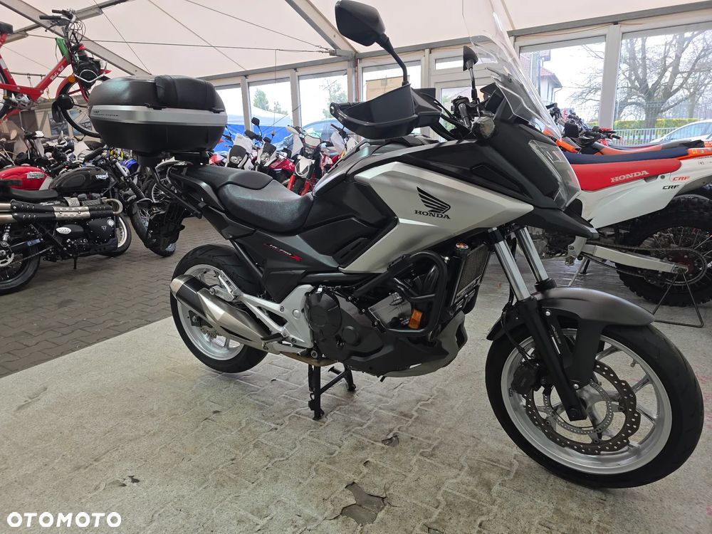 Honda NC - 24
