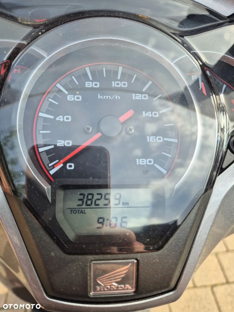 Honda SH - 8