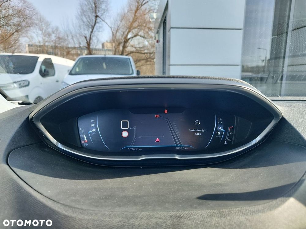 Peugeot 3008 1.2 PureTech Allure - 18