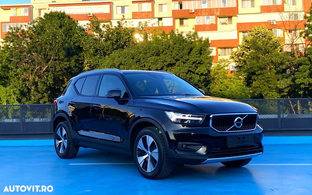 Volvo XC 40 T2 Plus Dark - 2