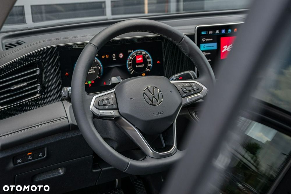 Volkswagen Tiguan - 12
