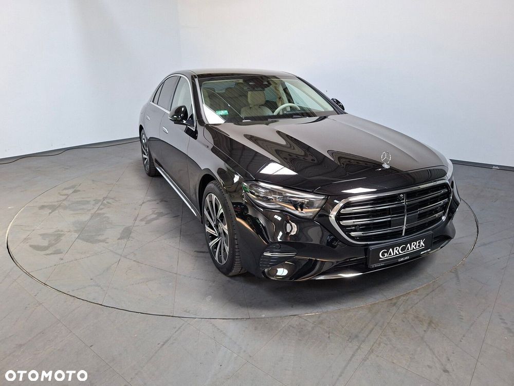 Mercedes-Benz Klasa E - 18