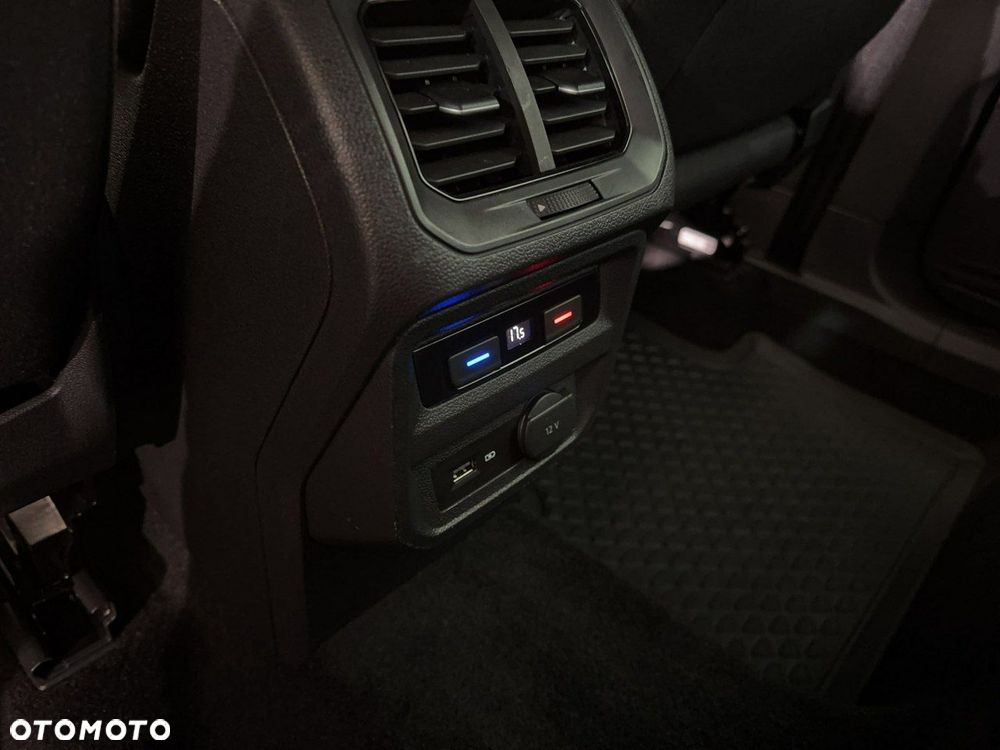 Volkswagen Tiguan - 15