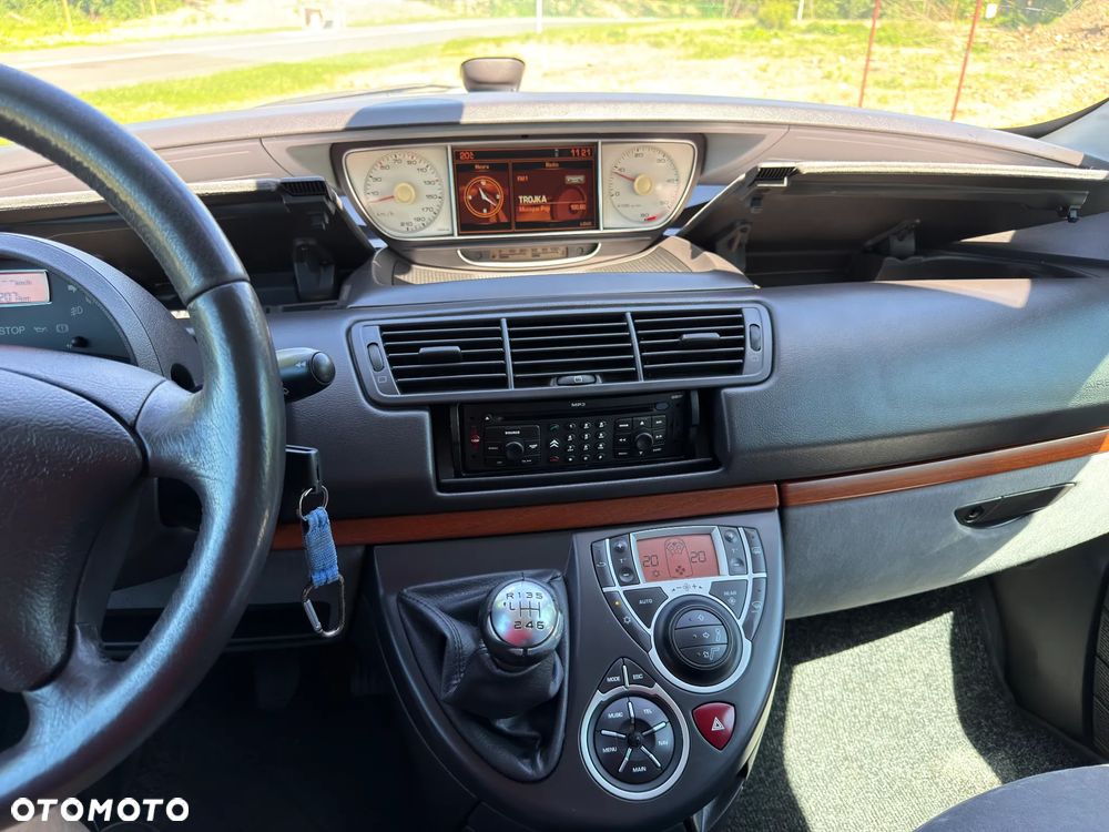 Citroën C8 2.0 HDi Exclusive - 22