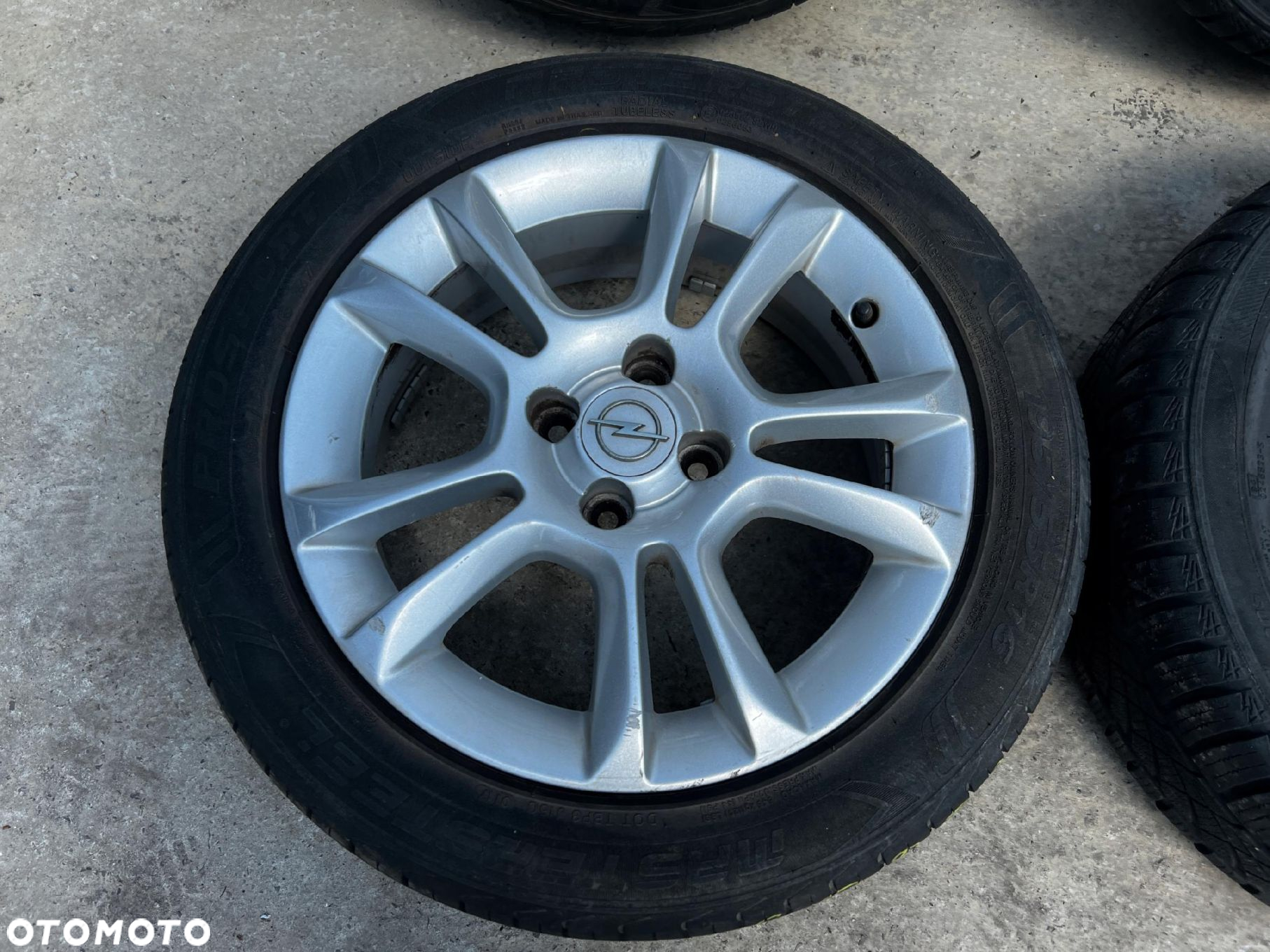 KOŁA FELGI OPONY CAŁOROCZNE LETNIE OPEL CORSA D E 195/55 R16 - 5