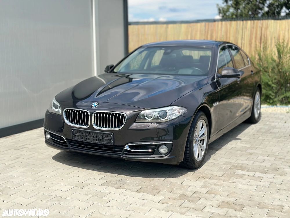 BMW Seria 5 525d xDrive AT - 1