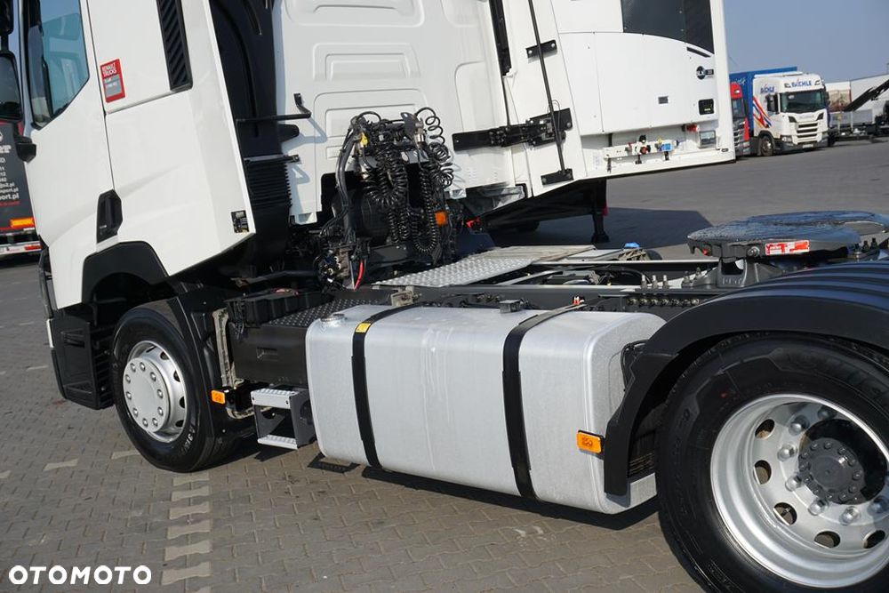 Renault T 460 / ACC / EURO 6 / SLEEPER CAB / RETARDER - 10