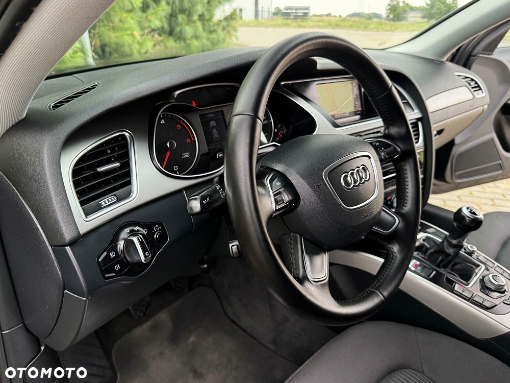 Audi A4 Avant 2.0 TDI 116g DPF Attraction - 30