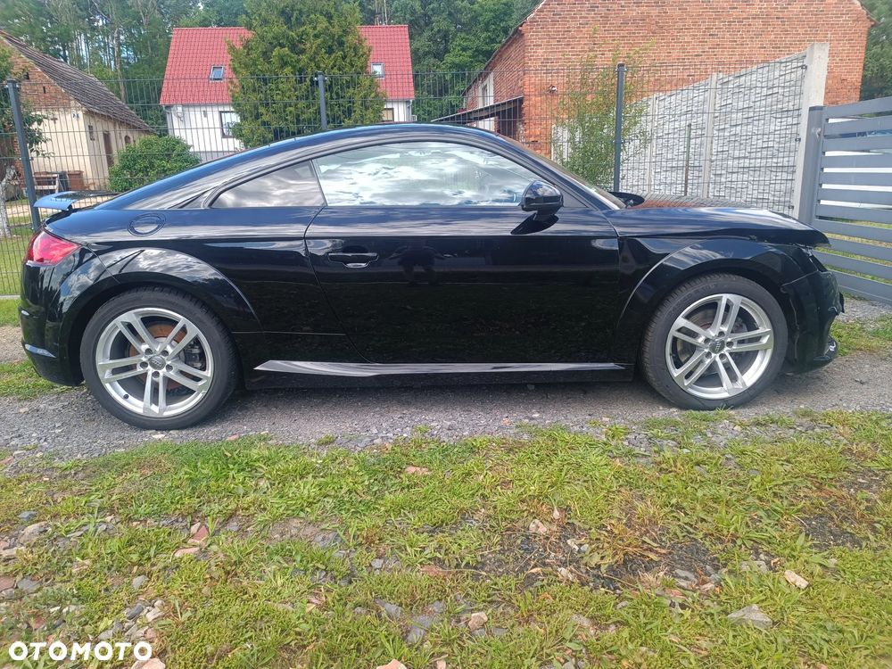 Audi TT Coupé - 11