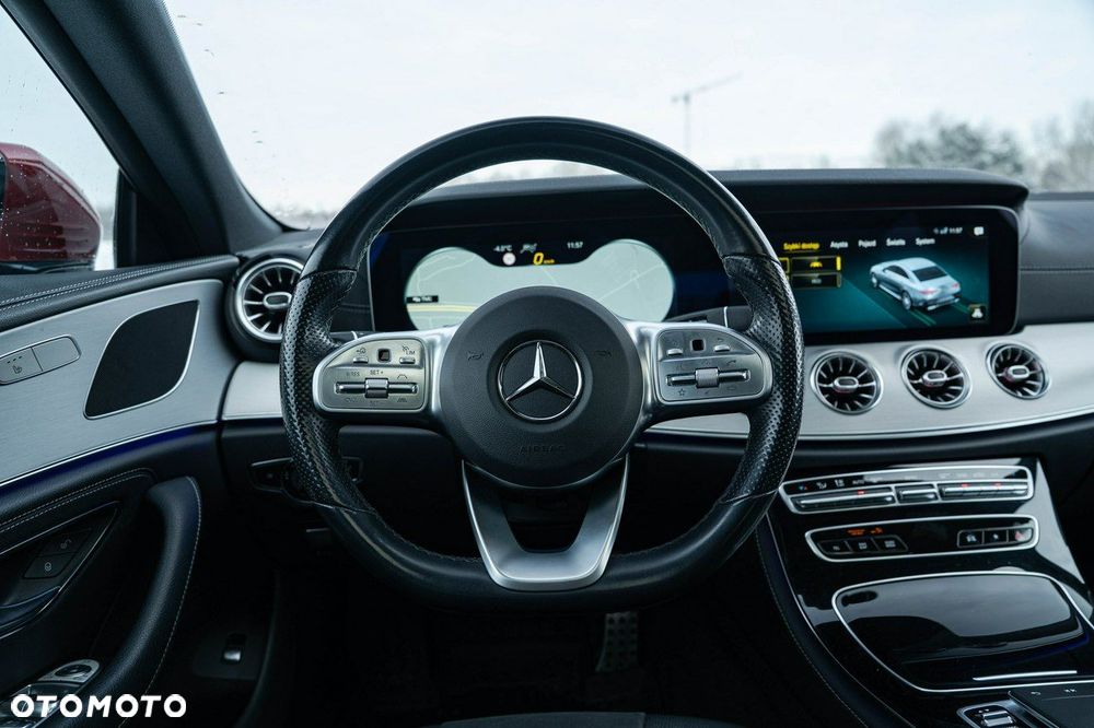 Mercedes-Benz CLS - 19