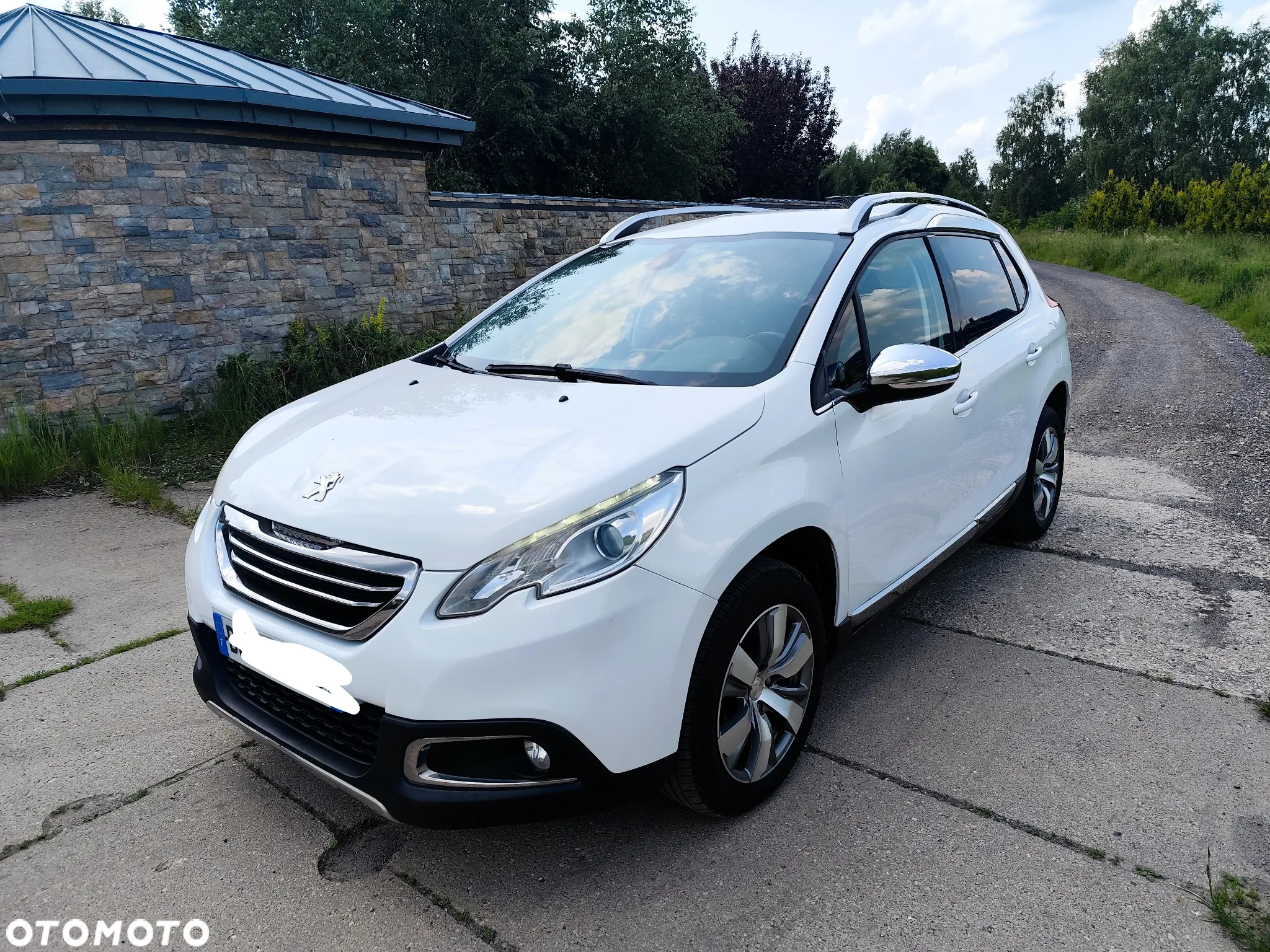 Peugeot 2008 1.6 e-HDi Allure S&S - 6