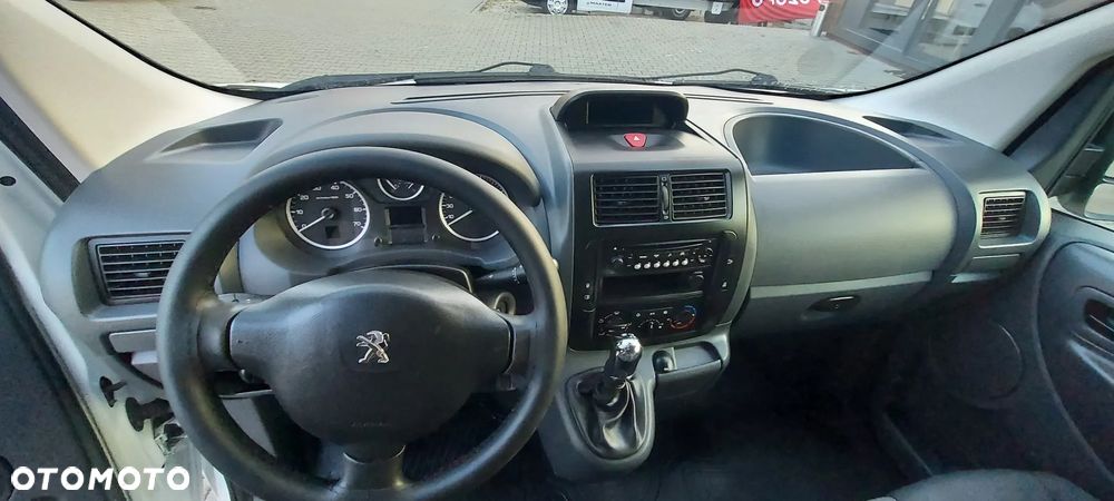 Peugeot Expert - 16