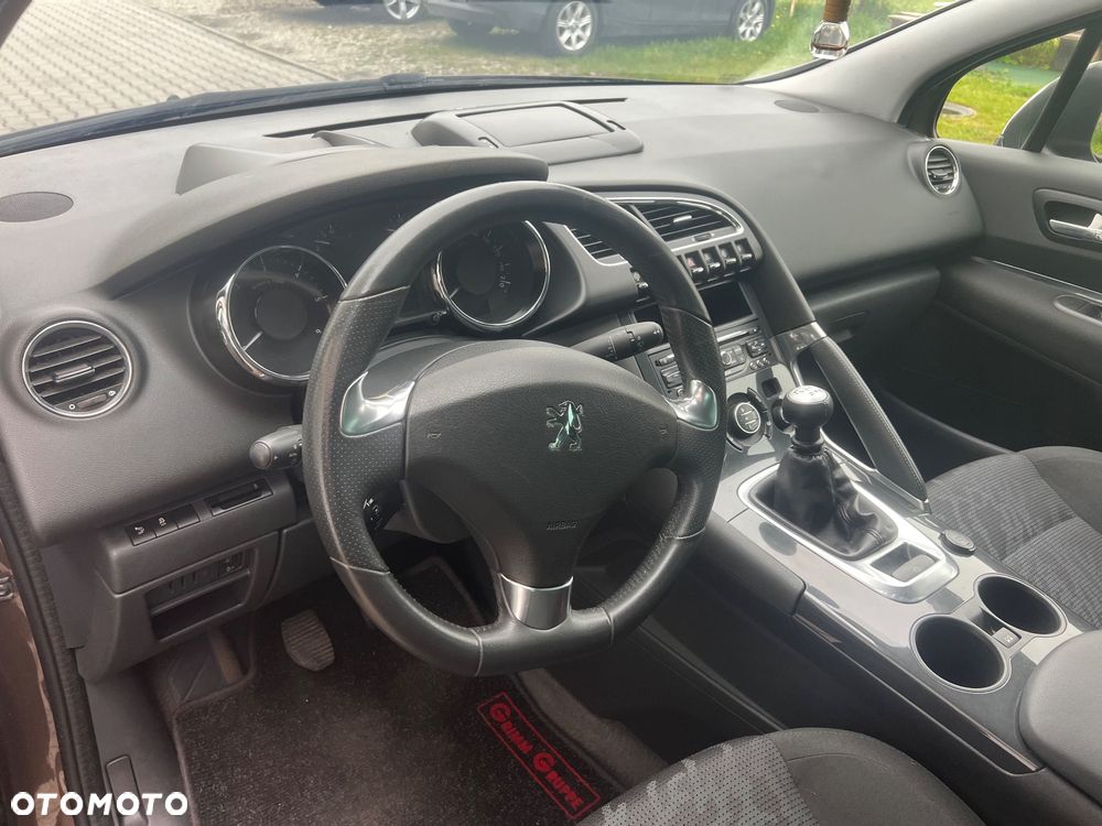 Peugeot 3008 - 8