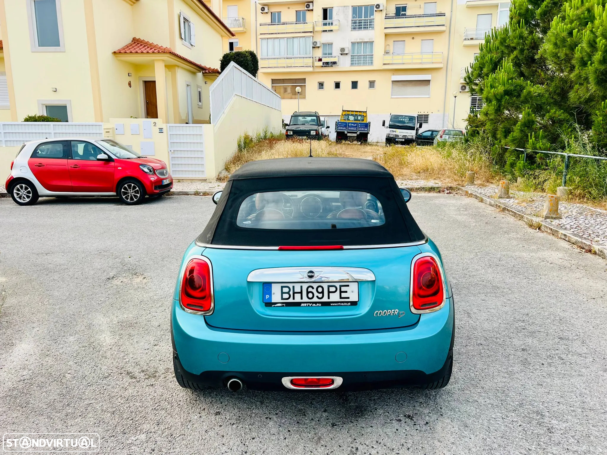 MINI Cabrio Cooper D - 14