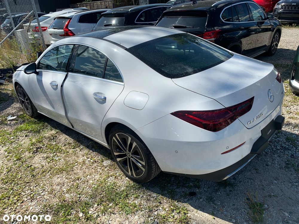 Mercedes-Benz CLA 250 4Matic 8G-DCT AMG Line Advanced Plus - 4