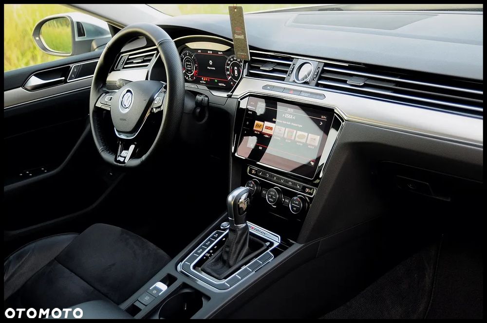 Volkswagen Arteon 2.0 TDI SCR 4Motion DSG R-Line - 27