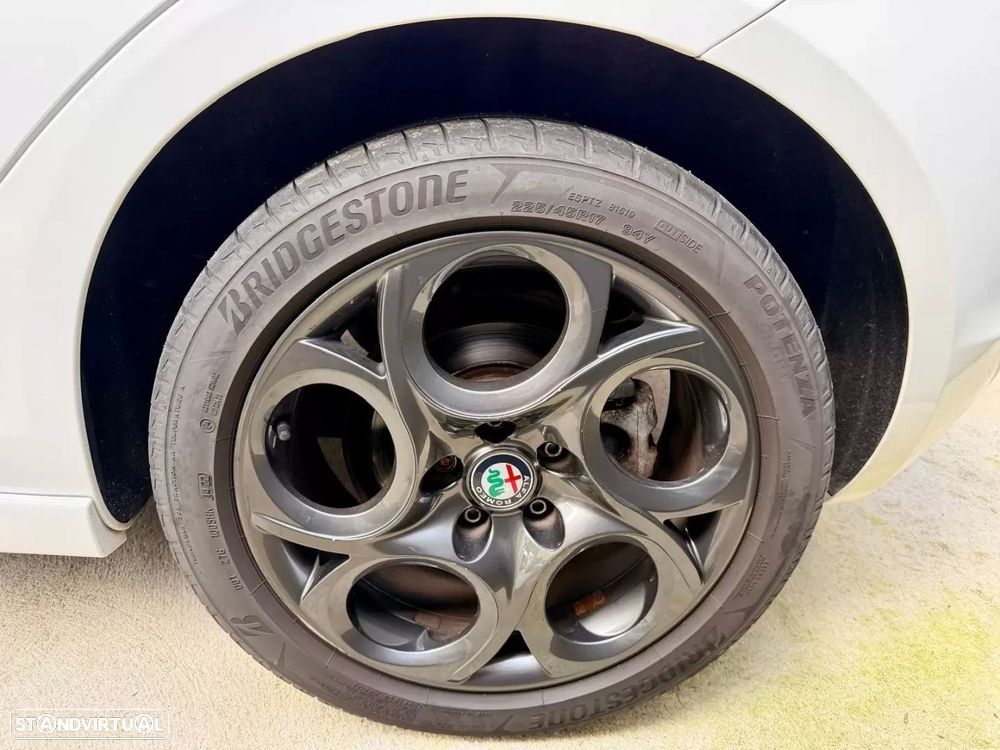 Alfa Romeo Giulietta 2.0 JTDM Sport - 21