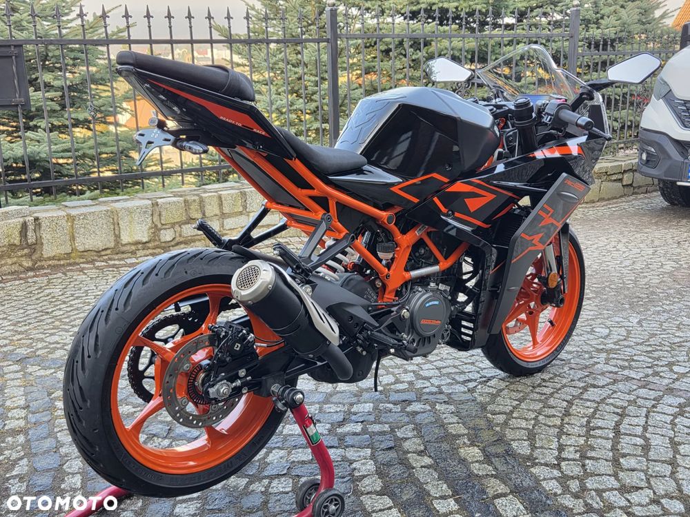 KTM RC 125 - 4