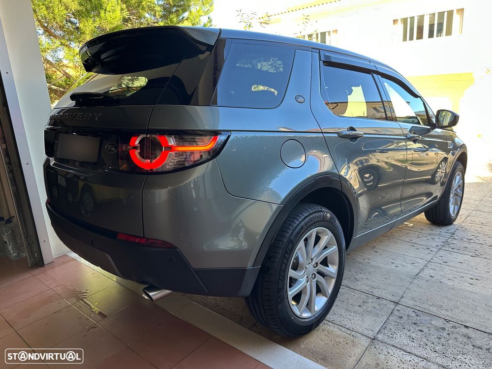 Land Rover Discovery Sport 2.0 eD4 HSE - 8