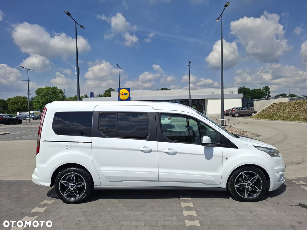 Ford Tourneo Connect Grand ver-grand-1-5-tdci-start-stop-titanium - 12