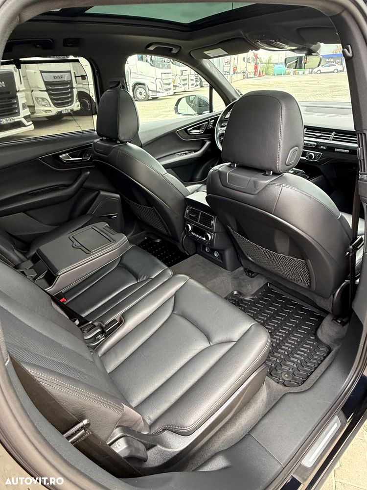 Audi Q7 3.0 TFSI Quattro Tiptronic - 12