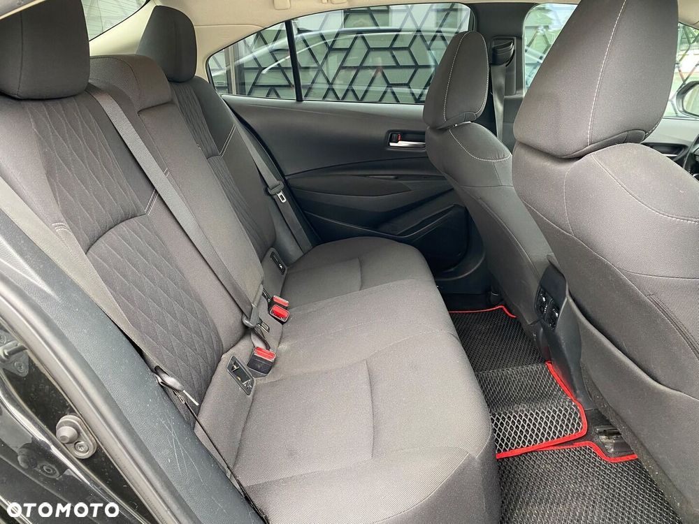 Toyota Corolla - 22