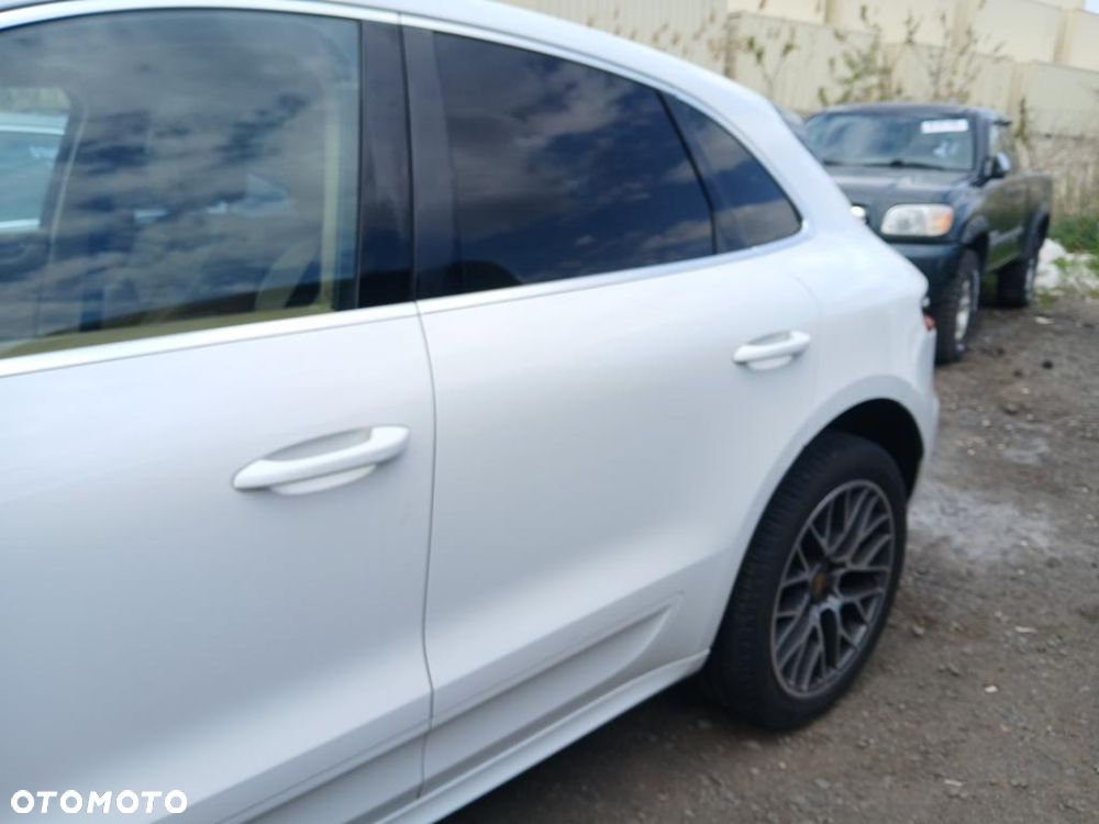Porsche Macan - 7