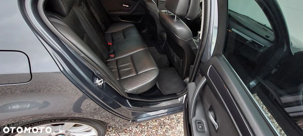 BMW Seria 5 520d Edition Fleet Sport - 26