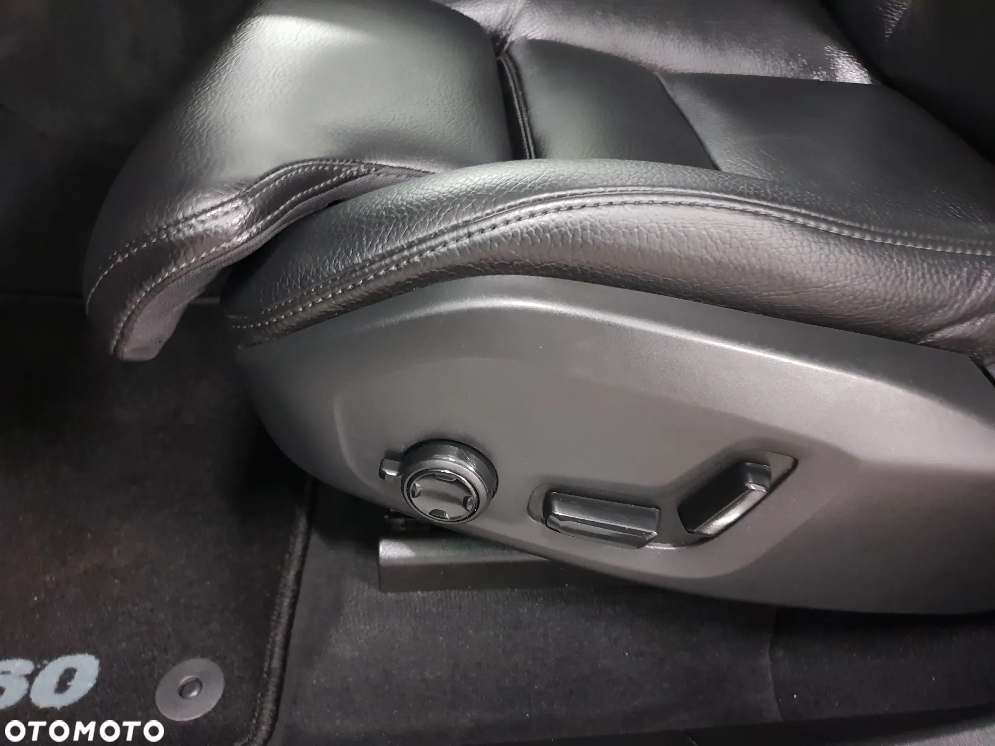Volvo XC 60 B4 D AWD Geartronic Inscription - 9