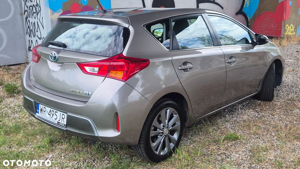 Toyota Auris - 4