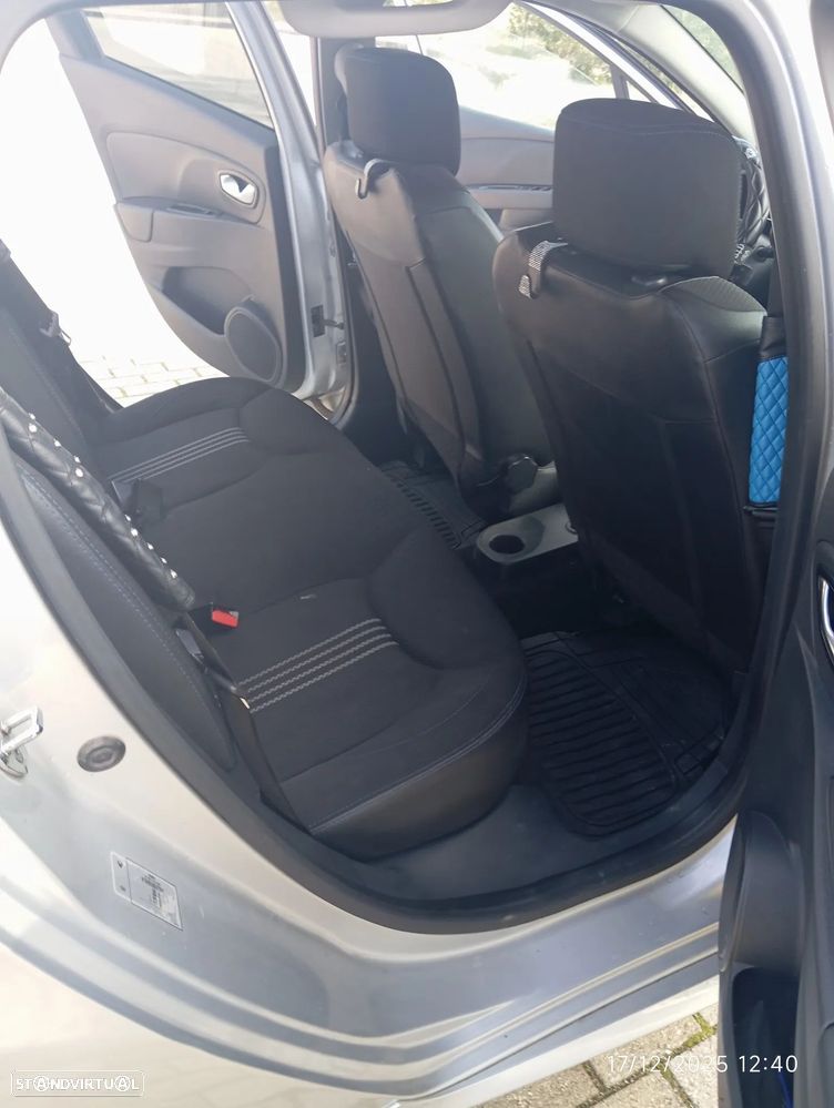 Renault Clio 0.9 TCe GT Line - 9