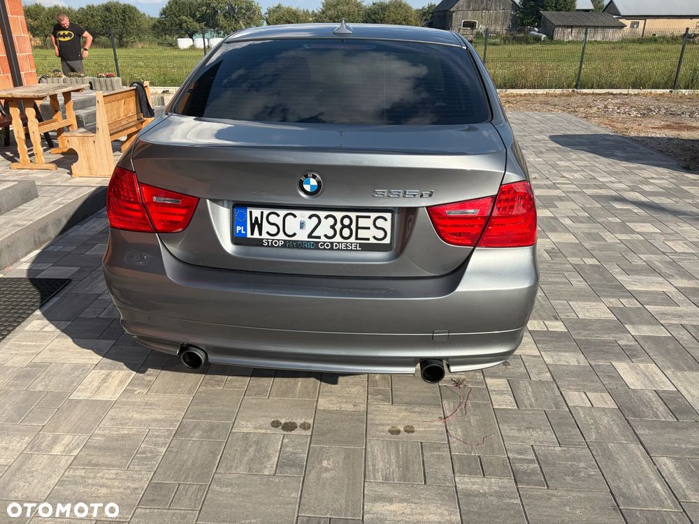 BMW Seria 3 335d - 2