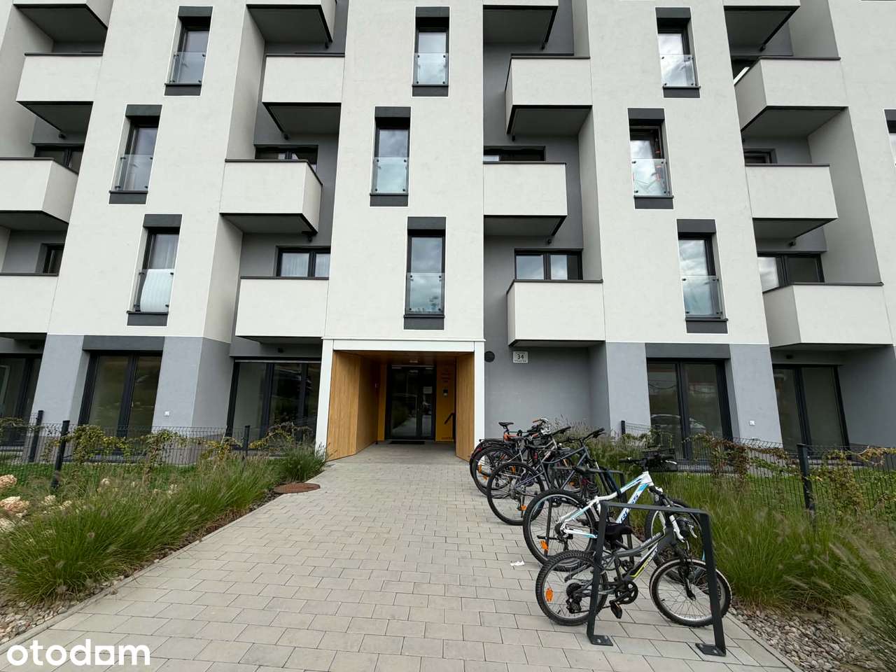 Nowe, jasne mieszkanie 35 m² z balkonem | Banacha 34