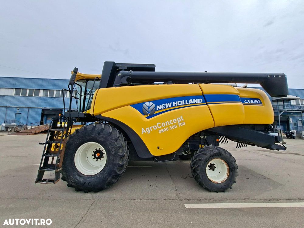 New Holland CX 6.90 ST5 COMBINA AGRICOLA CU HEDER PAIOASE 760CG 6,70M/22FT VF SI CARUCIOR TRANSPORT - 5