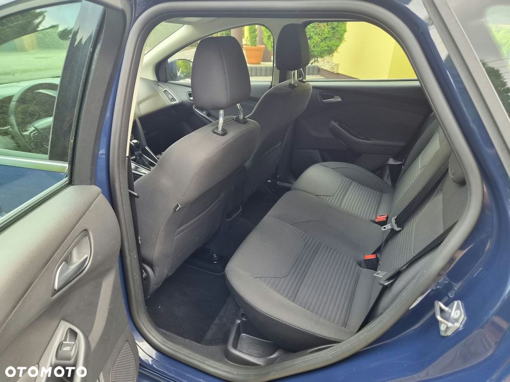Ford Focus 1.6 FF Ambiente - 8