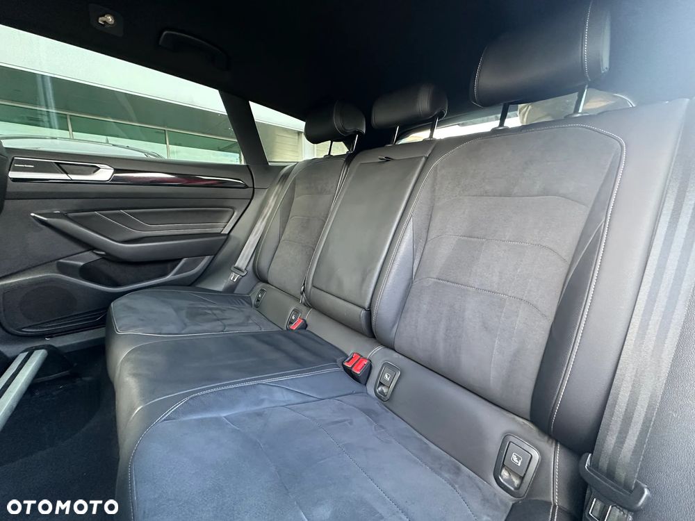 Volkswagen Arteon 2.0 TSI 4Motion DSG R-Line - 17