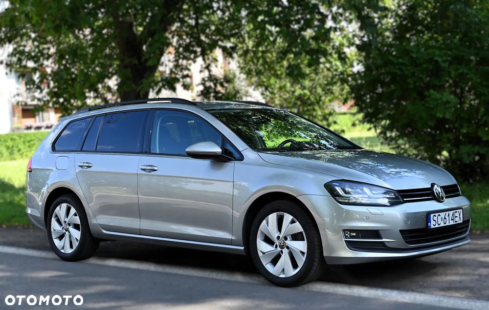 Volkswagen Golf Variant ver-vii-1-6-tdi-bluemotion-trendline - 17