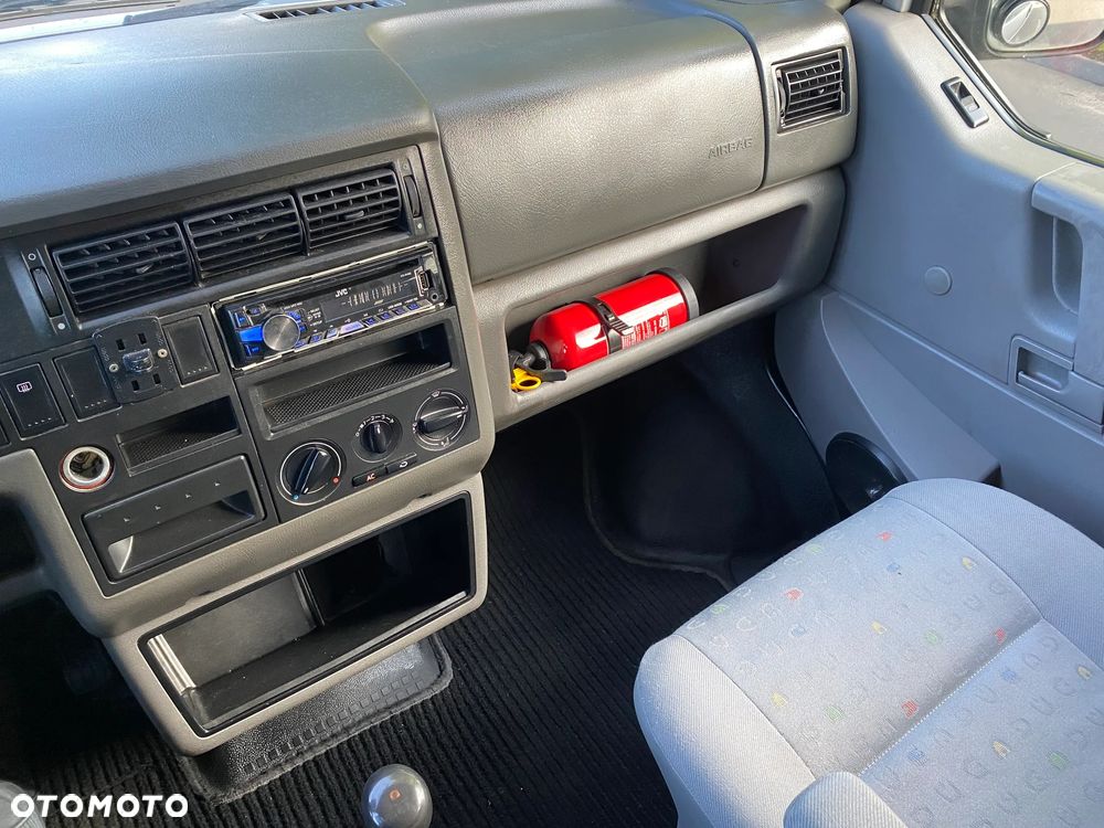 Volkswagen Transporter T4 - 15