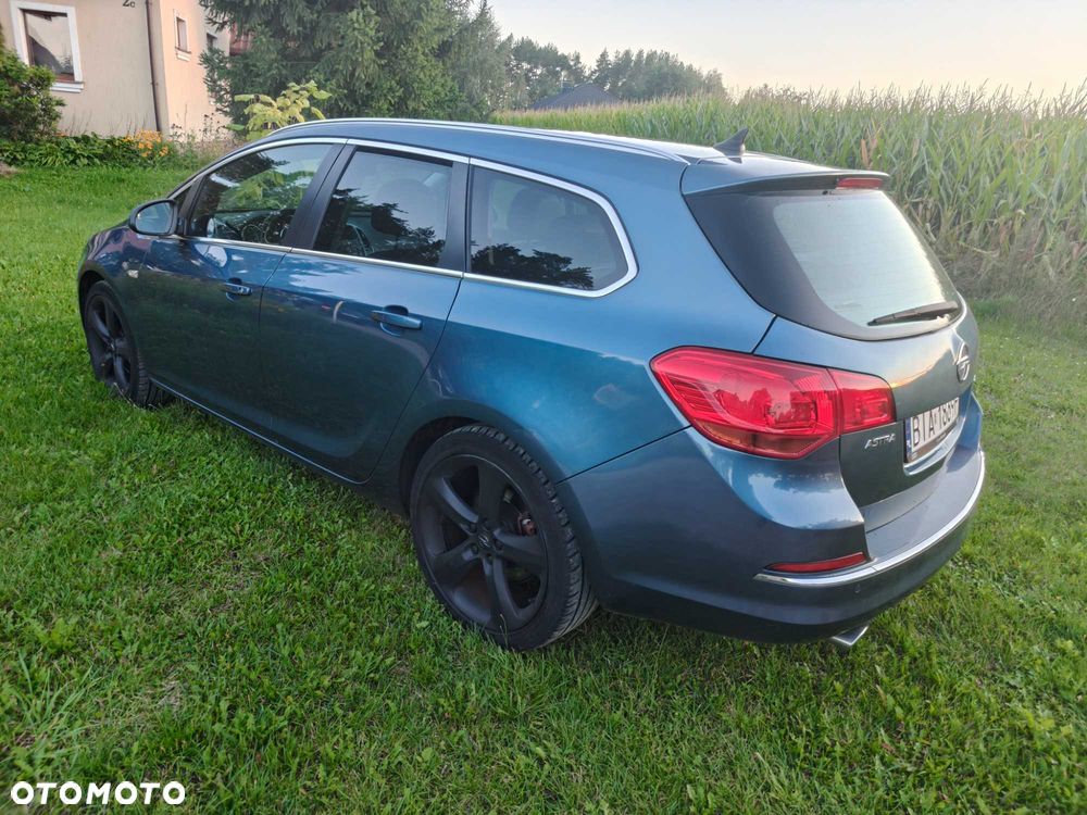 Opel Astra - 4