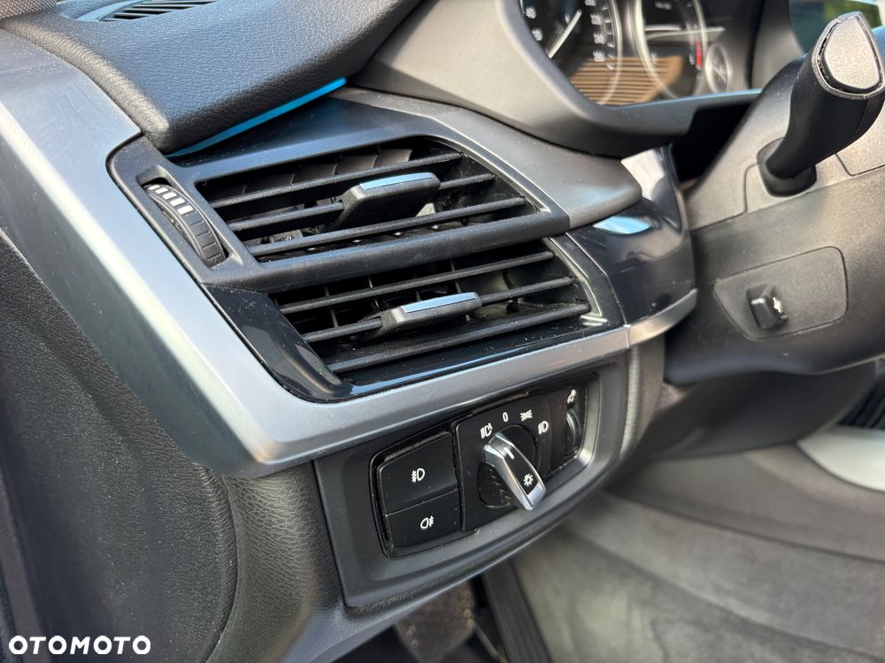 BMW X5 sDrive25d - 23