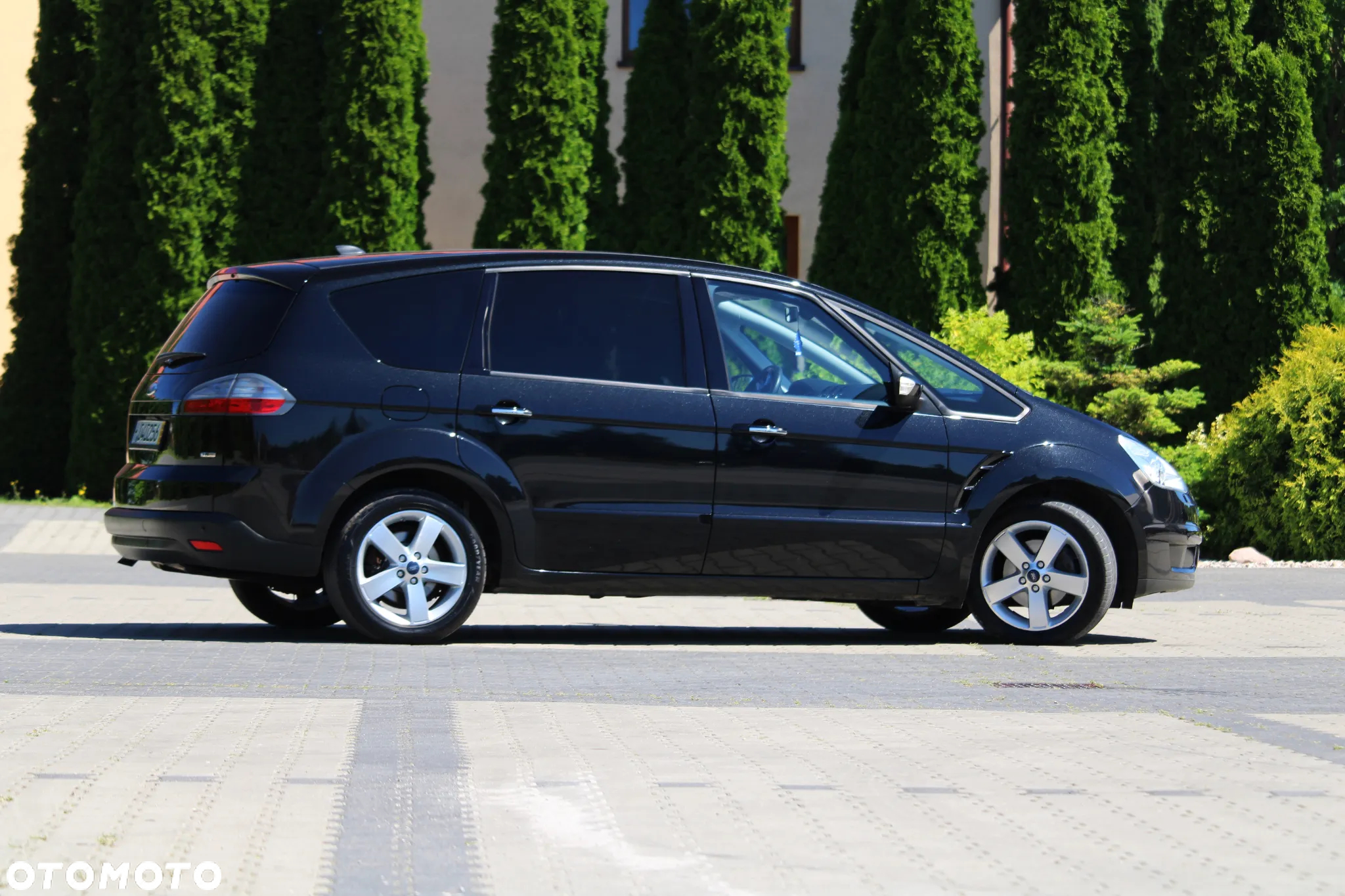 Ford S-Max - 16