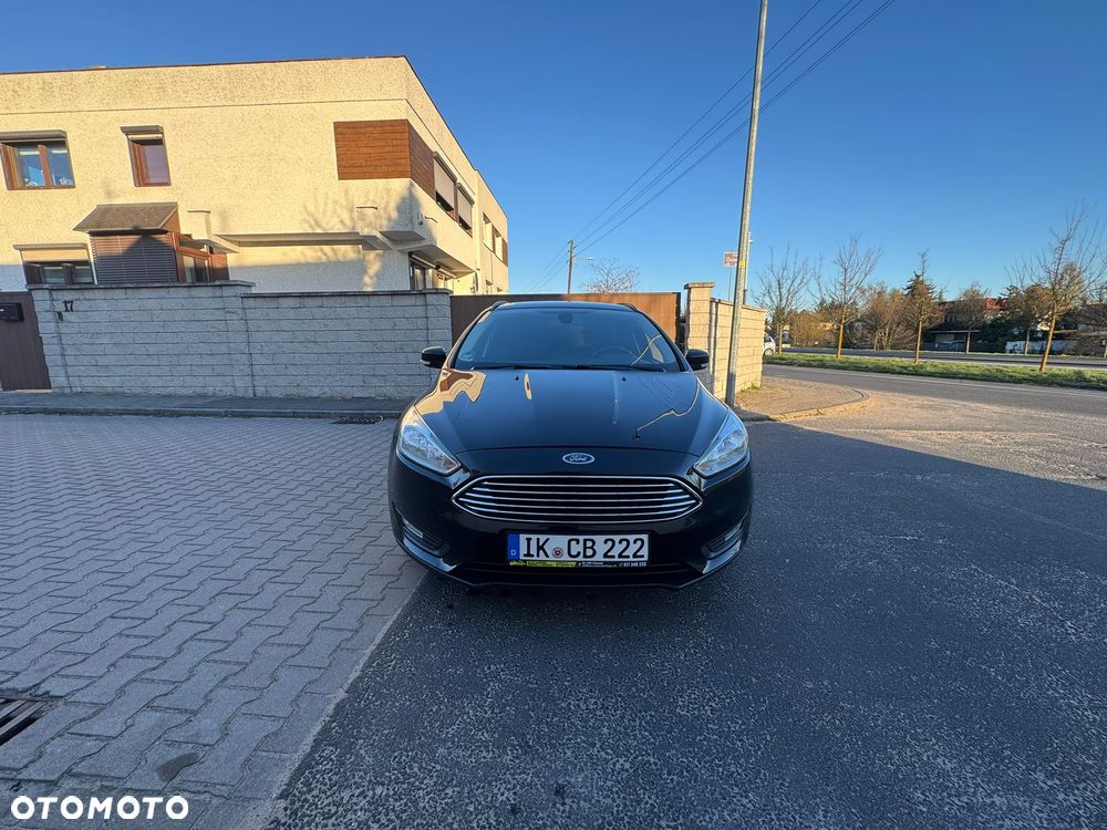 Ford Focus - 25